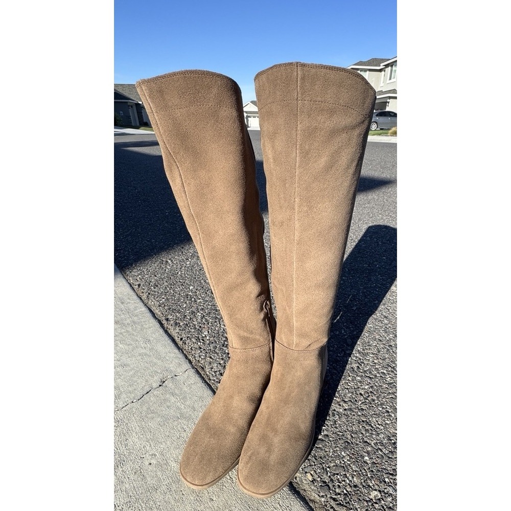 Blondo Tatiana Womens 9.5 M Taupe Suede Waterproof Knee High Tall Boots